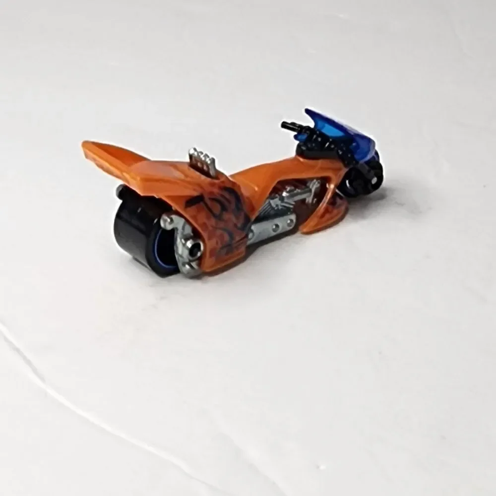 Hot Wheels 2000 Dewart Motorcycle
